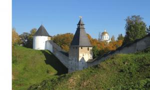 Псково-печерский монастырь История возникновения печерского монастыря